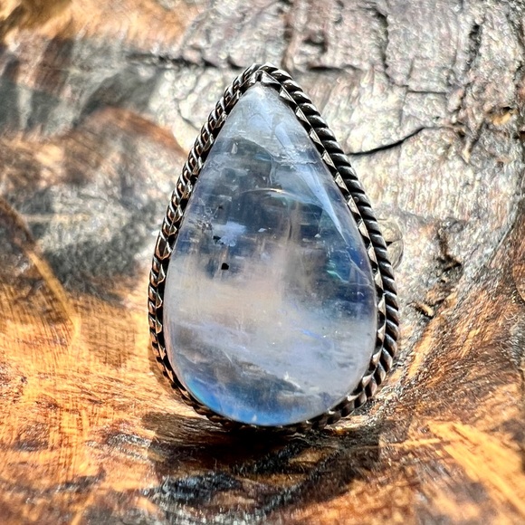 Hand Crafted Jewelry - 925 Sterling Silver Moonstone Teardrop Ring Size 8 Boho